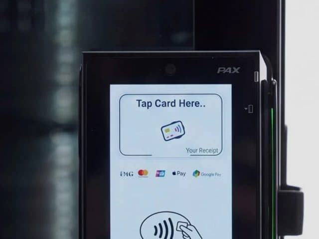Contactloze betaalterminal op de Smart Fridge